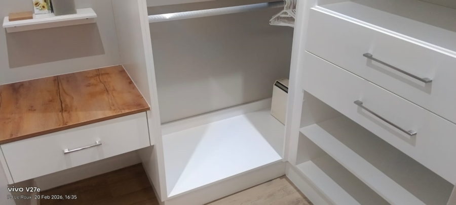 5 Bedroom Property for Sale in Monte Christo Western Cape